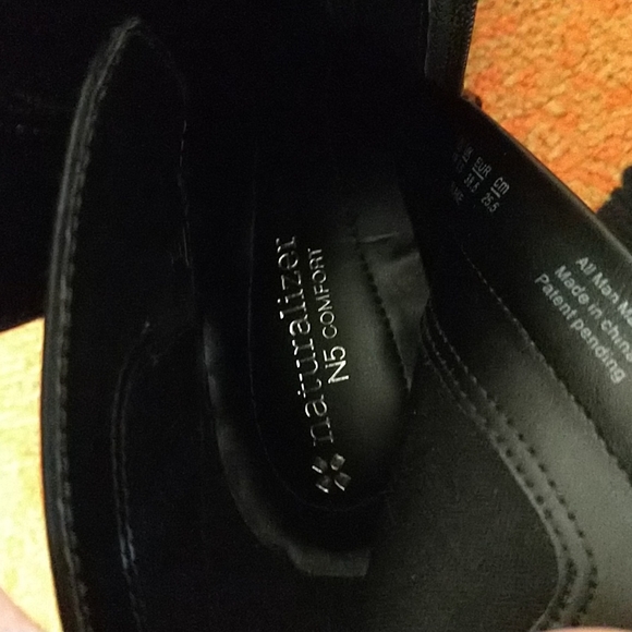 Naturalizer Black Booties 8.5M - Picture 7 of 12